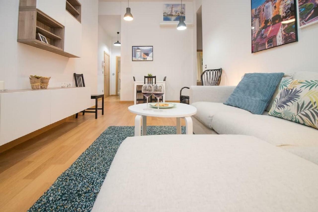 Family Apartment Patio&Swimming Pool In Center Malaga Luaran gambar